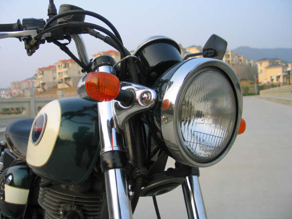 川崎复古BJ250