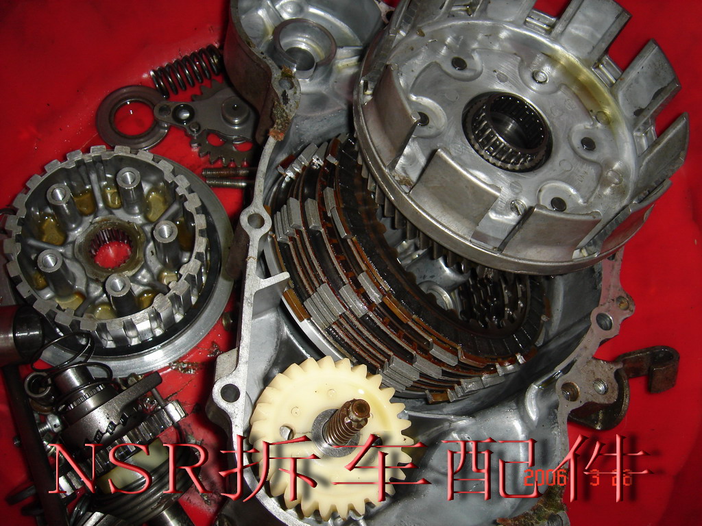 卖一大批CBR\NSR\SUZUKI拆车件