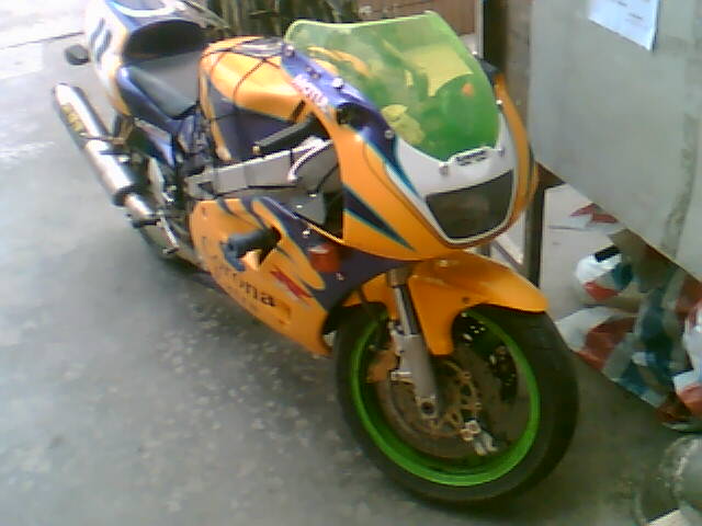 求购精神点的ZXR400R....[长期有效]