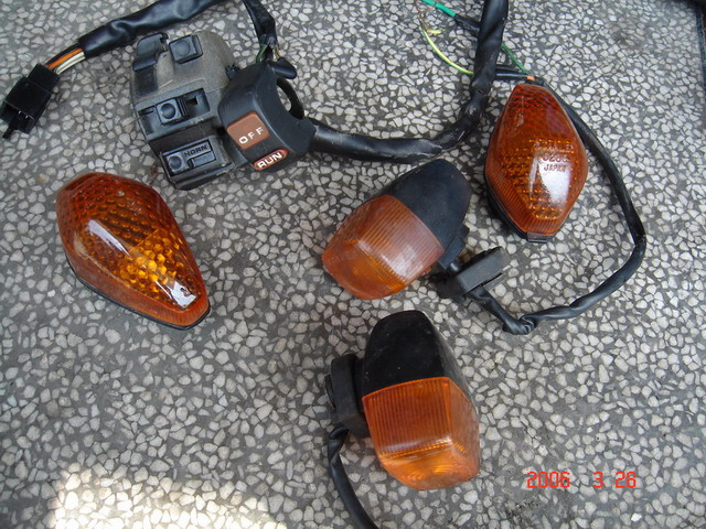 卖一大批CBR\NSR\SUZUKI拆车件