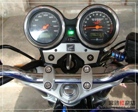 [原创]出售02年CB400VTECⅡ