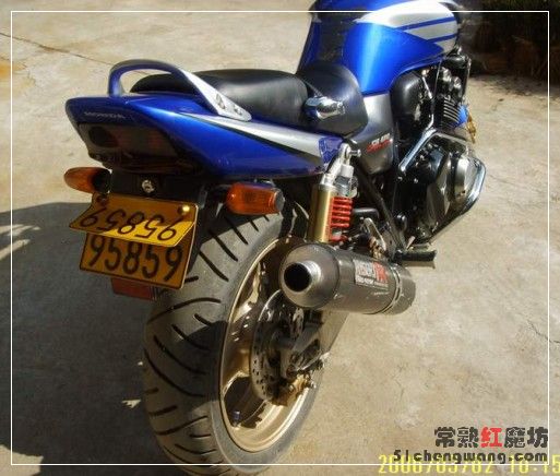 [原创]出售02年CB400VTECⅡ