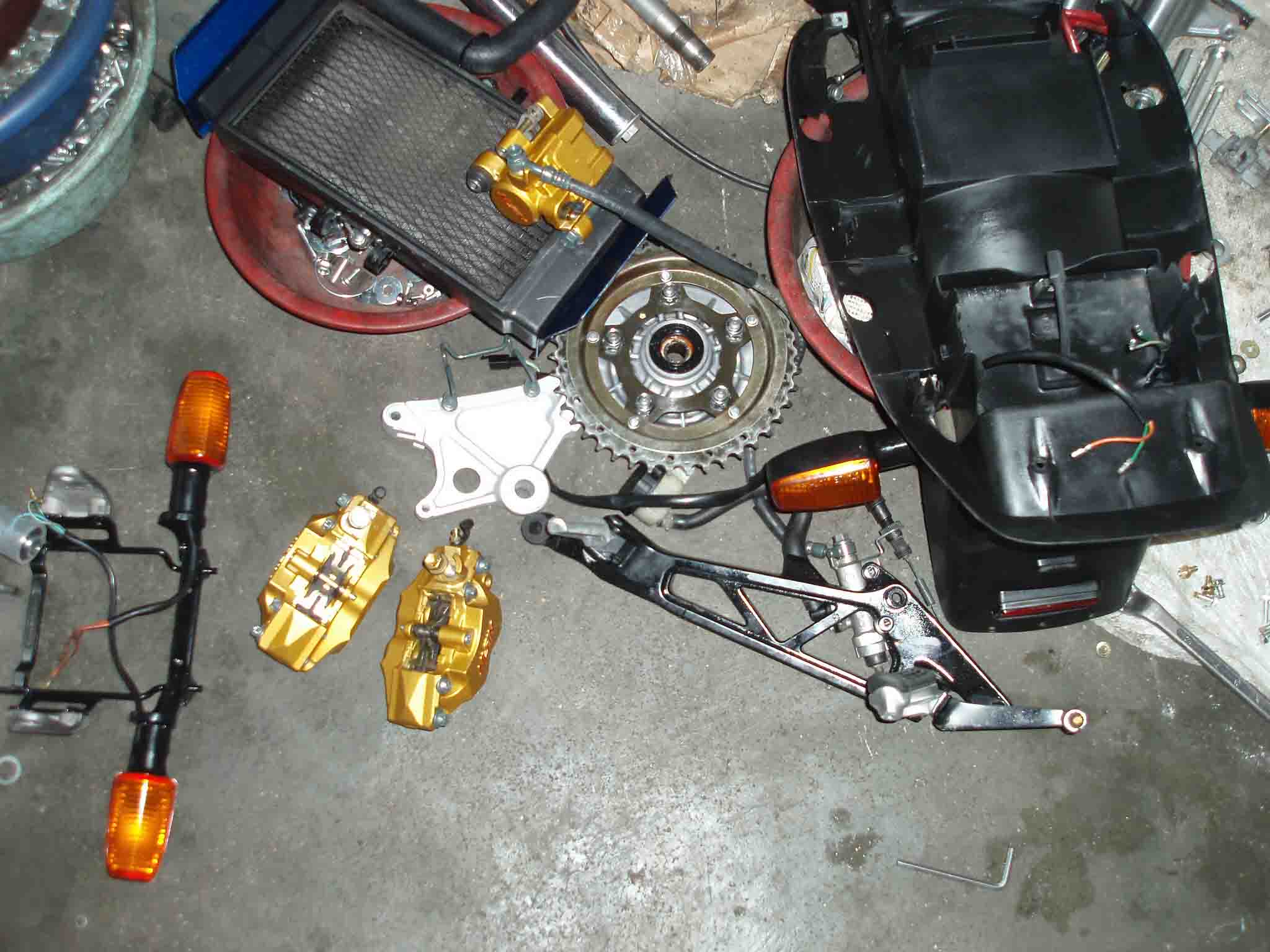 碣石订的纯水96CB400！！