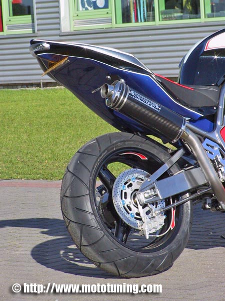 Suzuki Bandit 1260 劲改