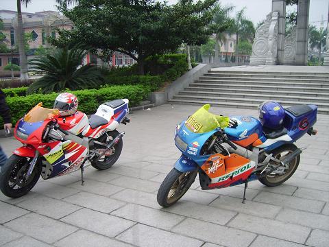 今天去鼎湖玩~~~~