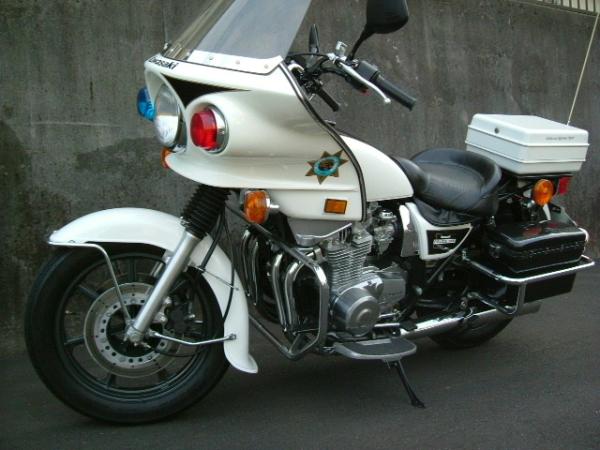 2002年　KZ1000P  警车