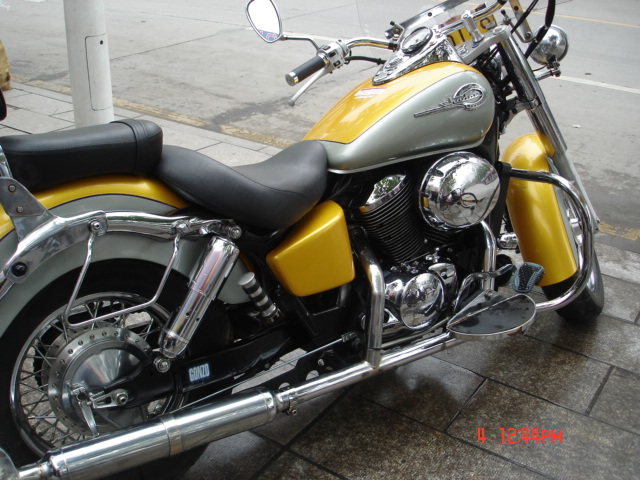 转让2000纪念版本田沙都400CC