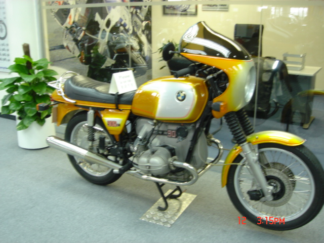 香港的BMW展厅
