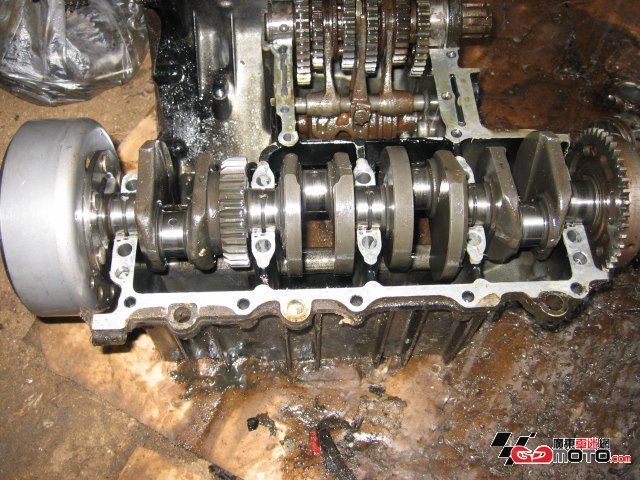 日本三大车厂拆车件73A,74A,75A,CBR17,19,VT250,XV250,FZR250