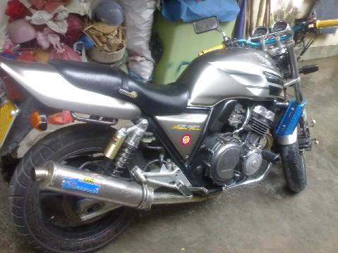 〓〓〓肇慶地區齣售CB400〓〓〓
