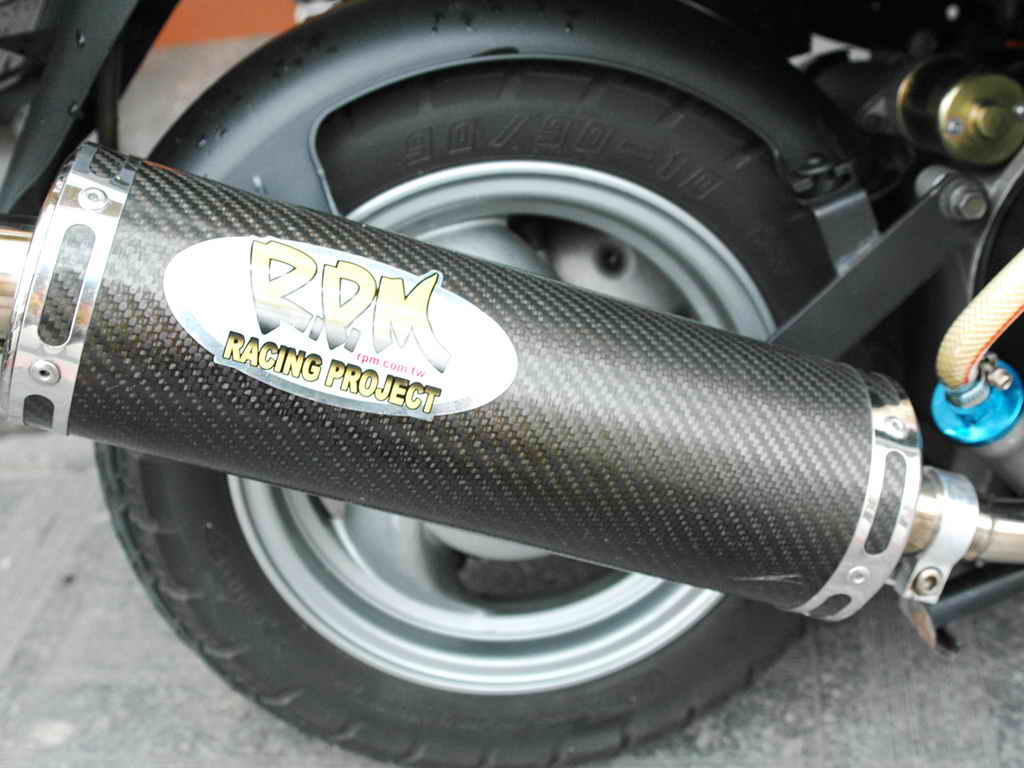 我朋友的的心血 YAMAHA 100CC重金改装