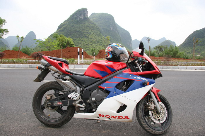 "欧"版CBR23改CBR600RR(价格11500)