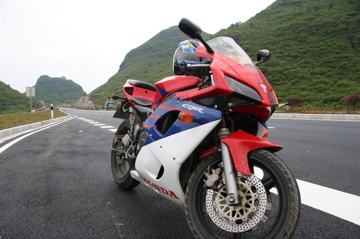 "欧"版CBR23改CBR600RR(价格11500)