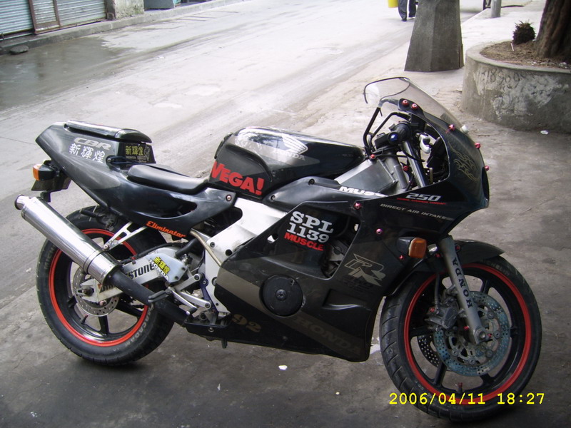 卖MC22