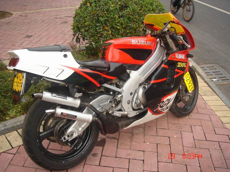 出售3台精神颠3，一台RGV250