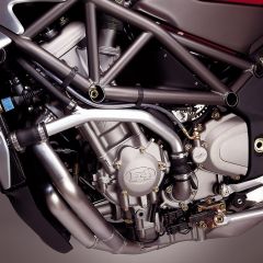 MV-AGUSTA 750 BRUTALE