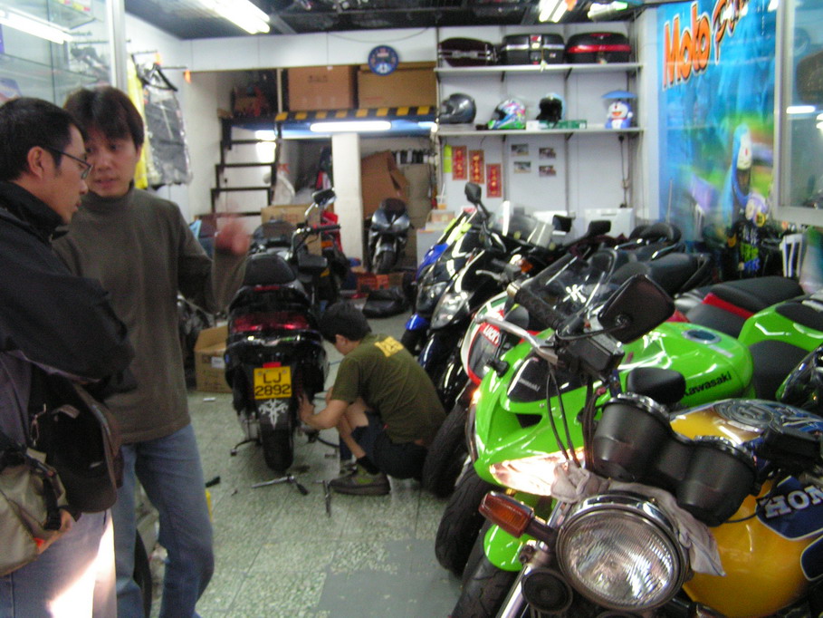 终于买到台全新的FAZER1000FZ1四月上市
