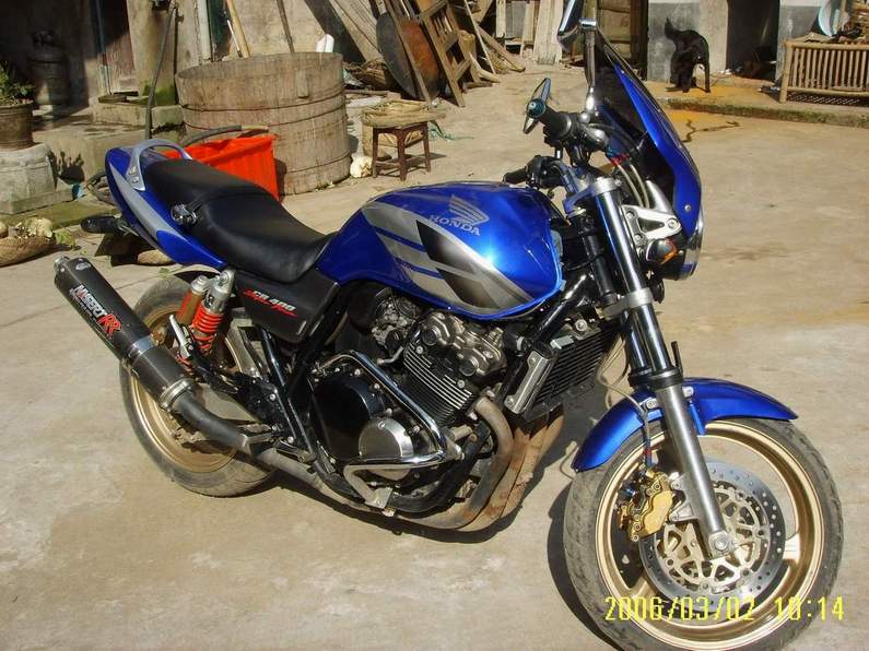 [原创][街车]湖南邵东出售02年CB400VTECⅡ