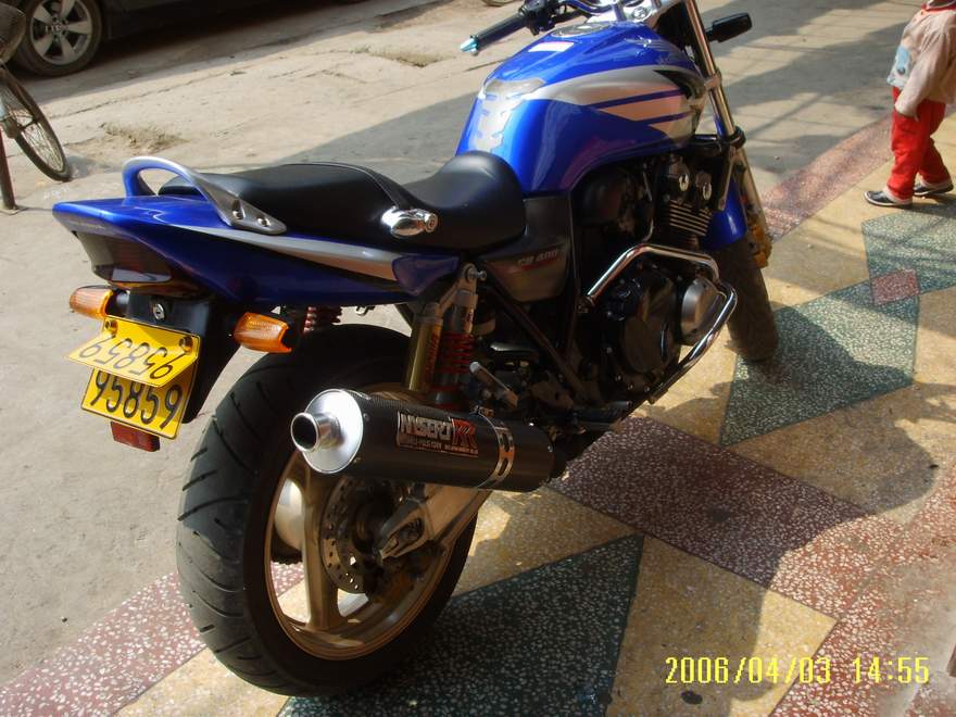 [原创][街车]湖南邵东出售02年CB400VTECⅡ