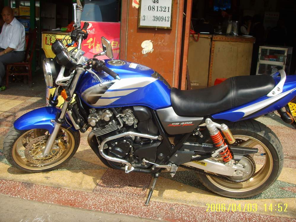 [原创][街车]湖南邵东出售02年CB400VTECⅡ