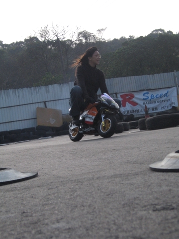 玩MINI BIKE!!