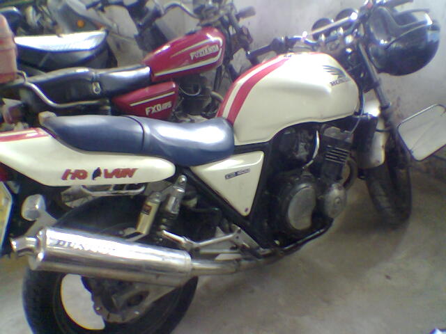 转让CB400（有新图片）