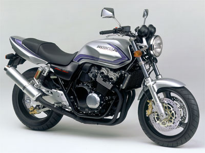求94的CB400~~~~~~