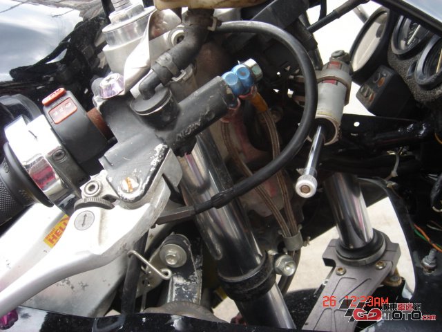 广州芳村东沙万里行机车社....CBR400R...
