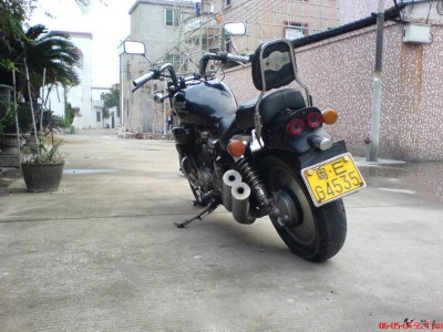 出售本田ＭＡＧＮＡ７５０太子一台