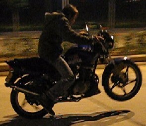 车亲仁。。的起头。。。