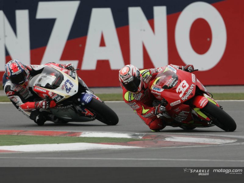 [贴图]4.30 MOTOGP 土耳其站.
