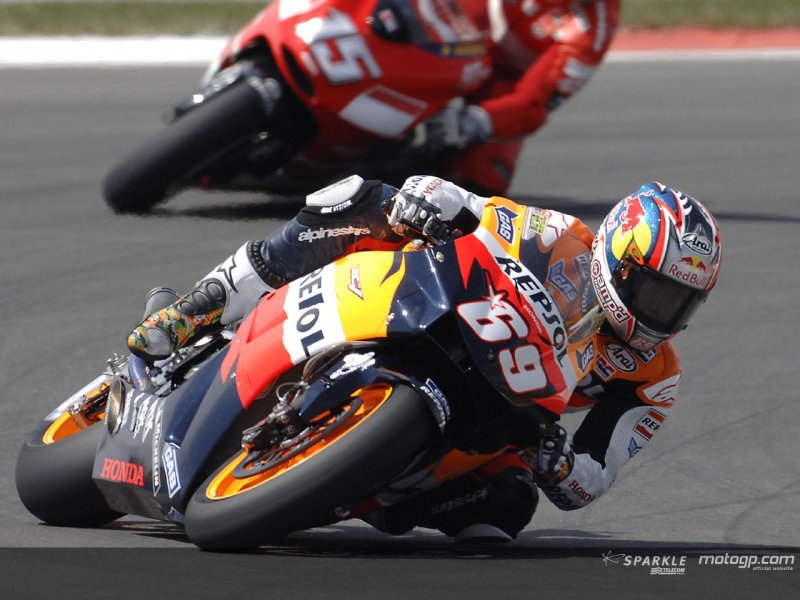 [贴图]4.30 MOTOGP 土耳其站.