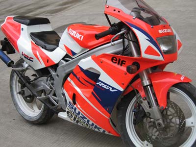 賣台RG`