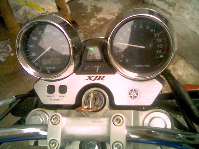 YAMAHA.XJR.400.液晶表.
