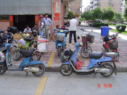 沿边公路上的...不良老年......最强最恶!!!!!!