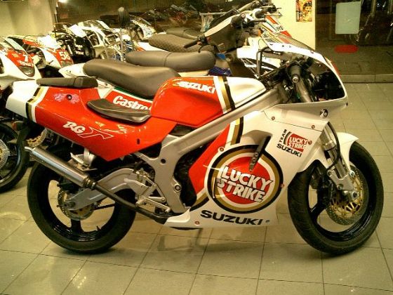 賣台RG`