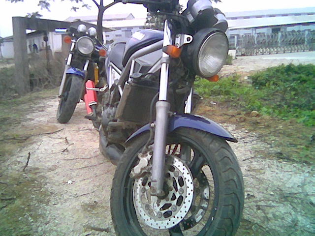 3800出售YAMAHA/250街车..