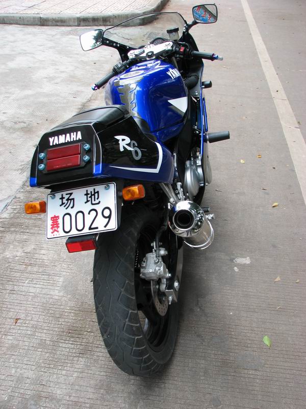 广东梅州 卖 雅玛哈FZR250RR水晶灯一部94车！