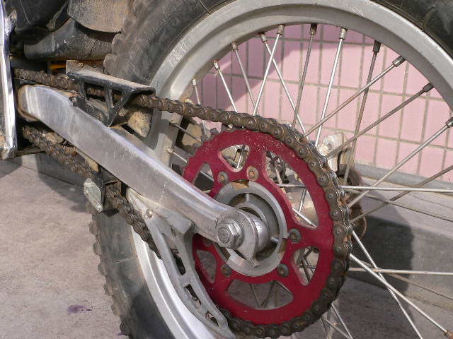 讓 GAS GAS 280 2001年式