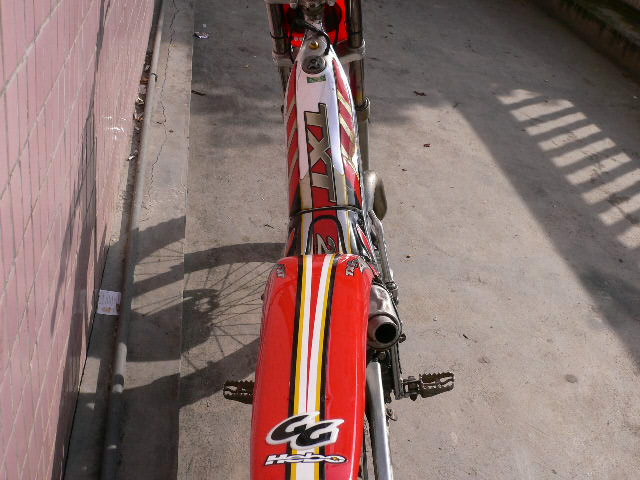 讓 GAS GAS 280 2001年式