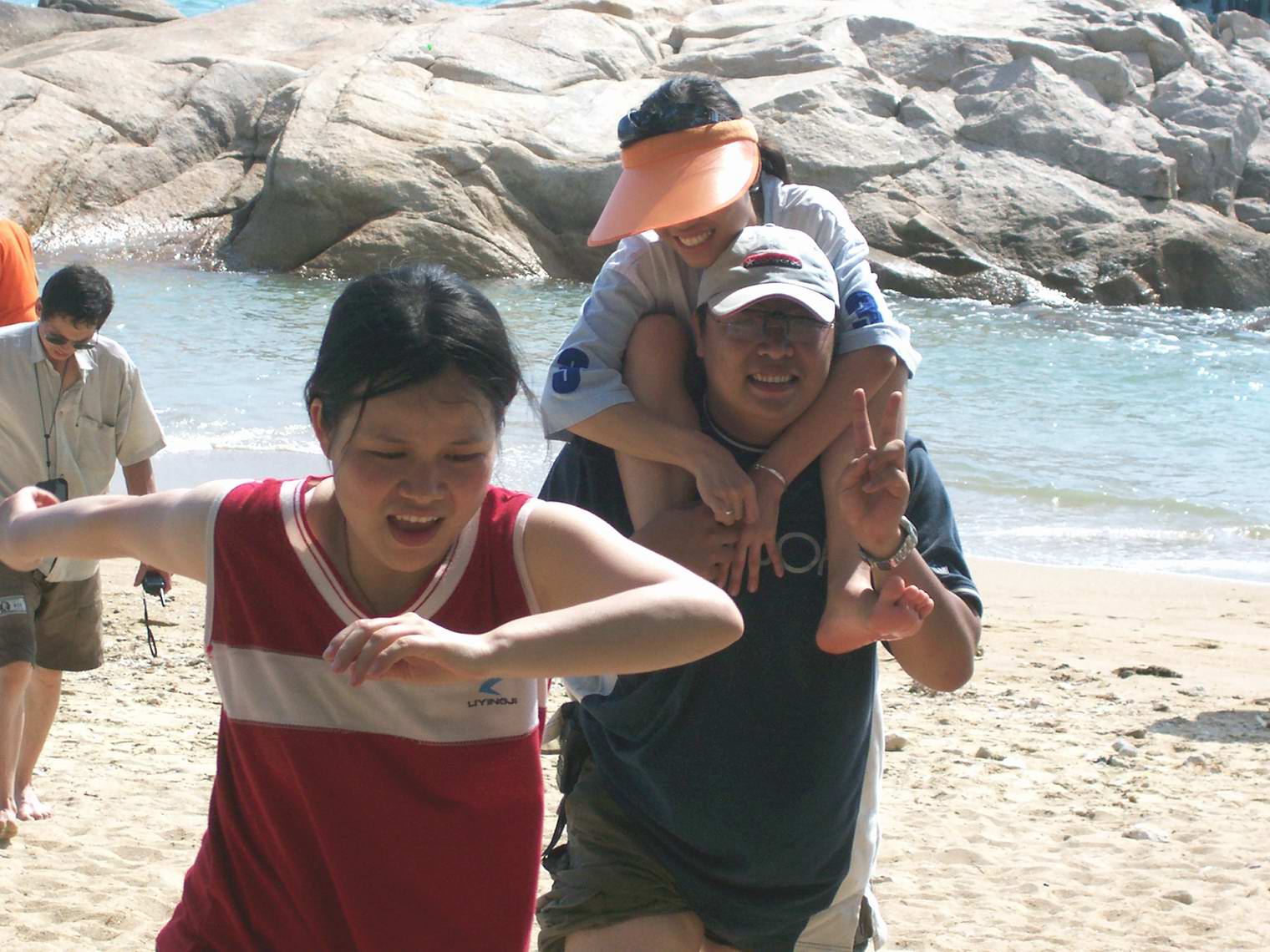 海南大合照！
