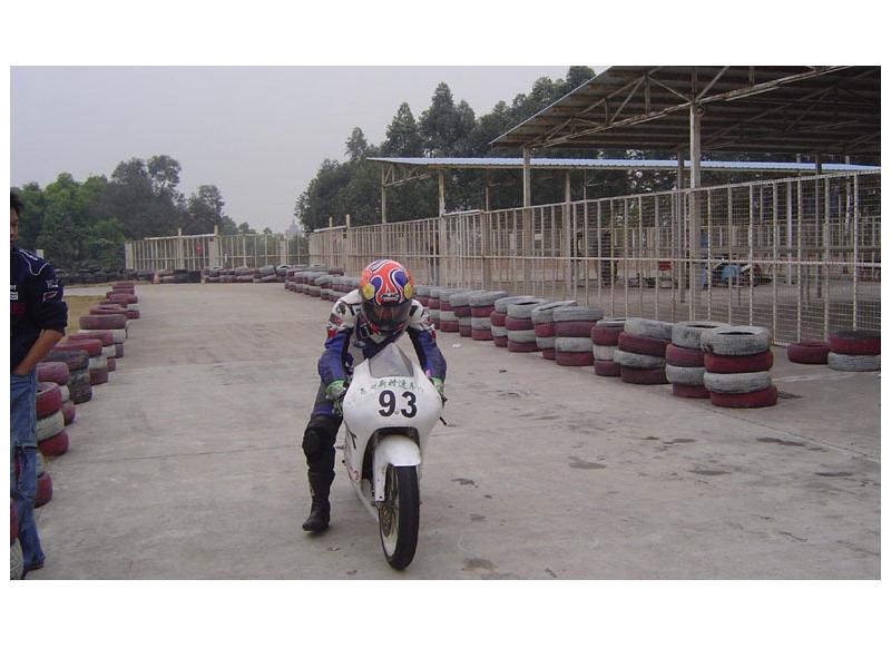 卖工厂赛车 93RS
