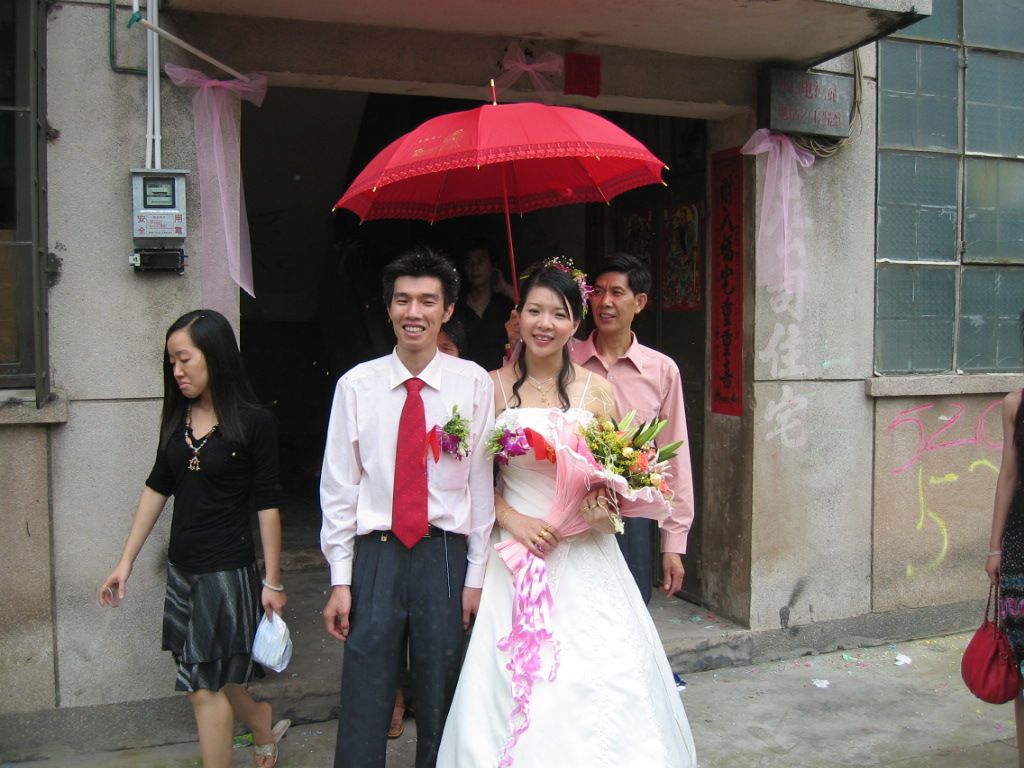 [分享] 齐庆贺太子伍新婚~~