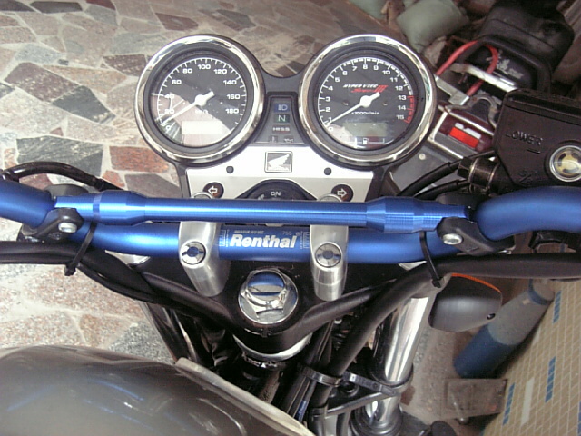 我的05 CB400 VTEC3