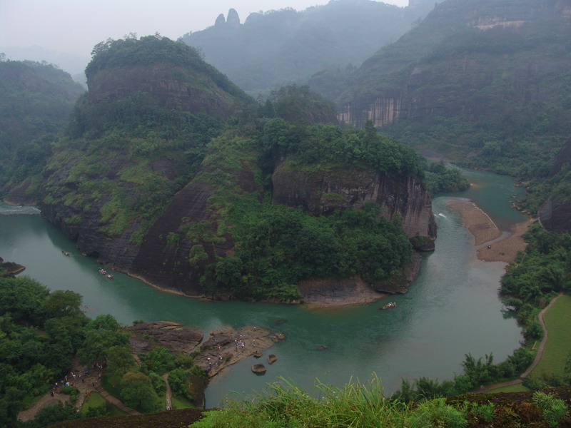 [贴图]漫步雨中武夷山
