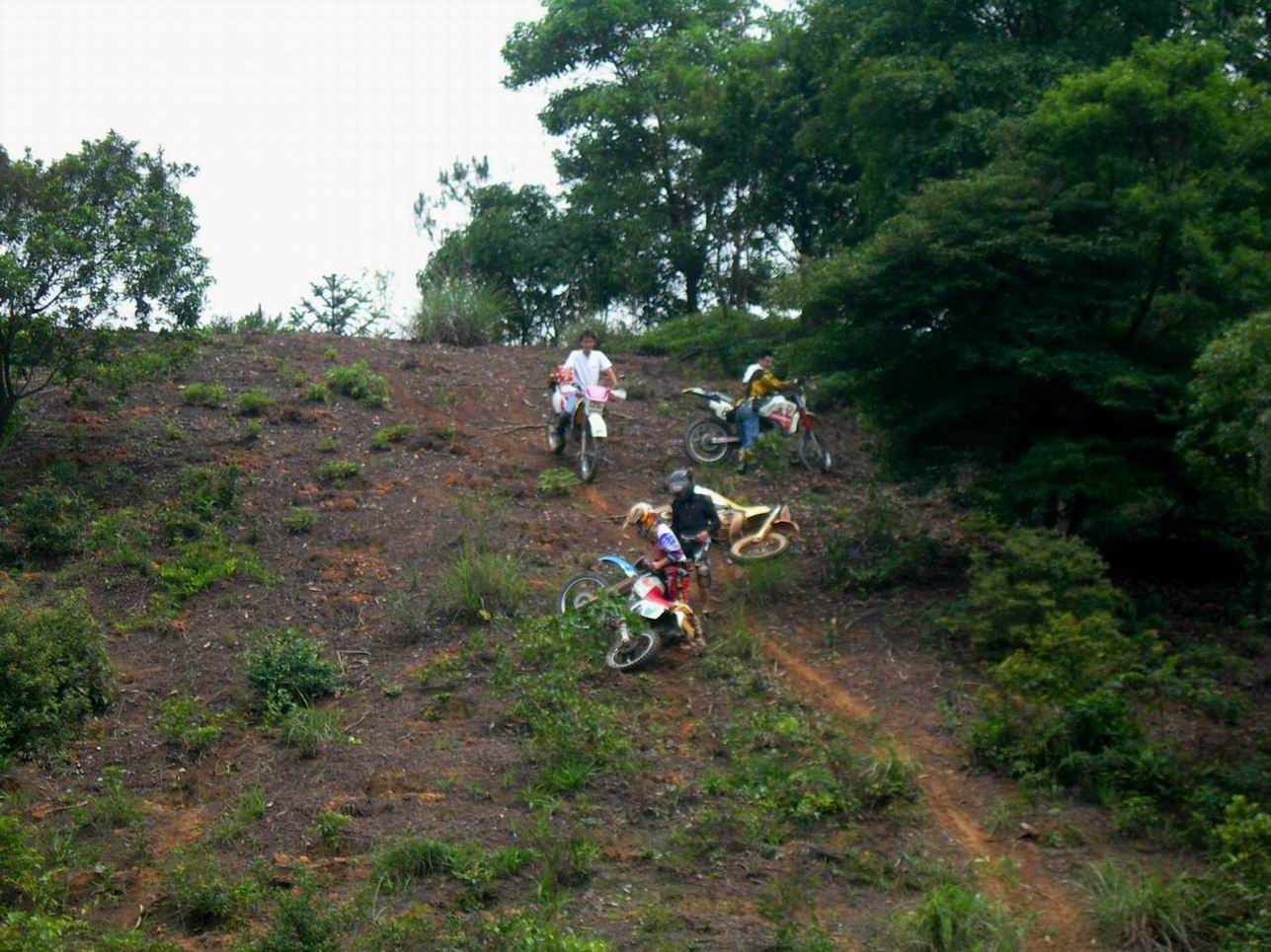 有无人知广州边到有得玩MINI MOTO场地?