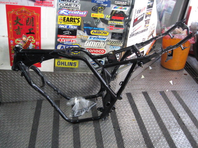CB 400 变身