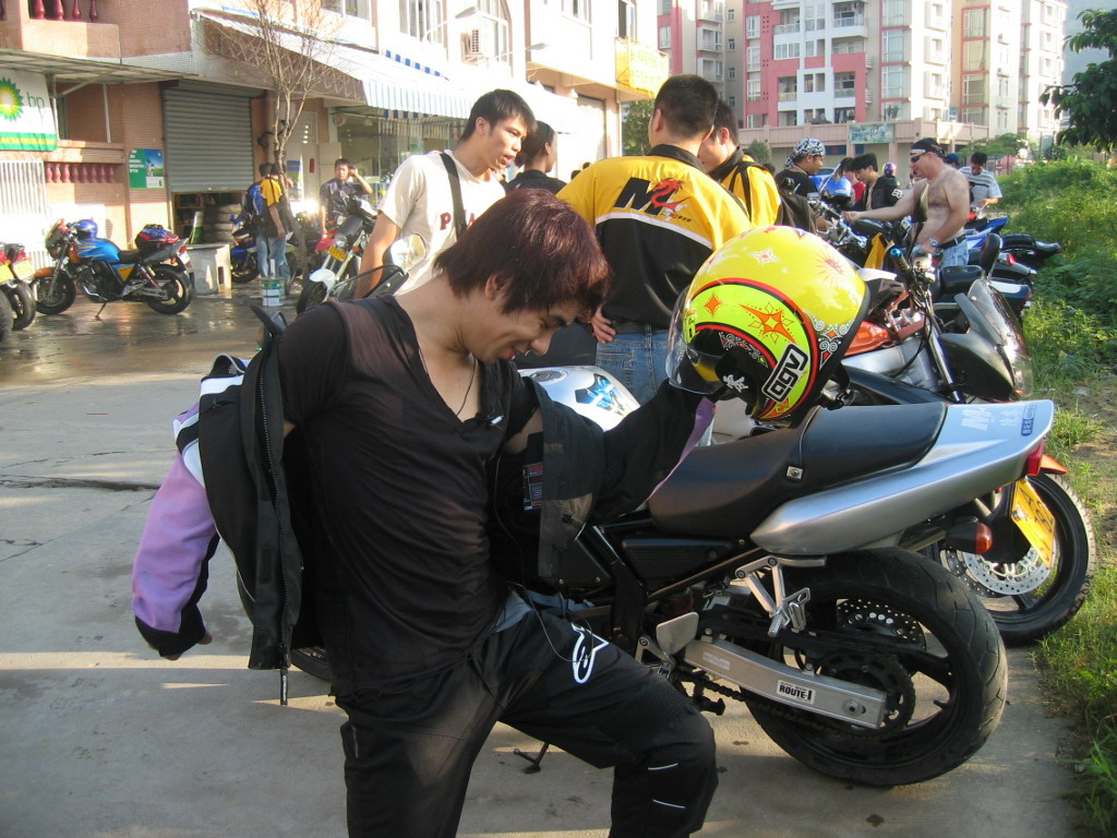 [分享]M2参加摩托坊第二届年会PP。。。