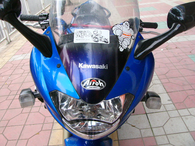 帮朋友卖车KAWASAKI--02年的ZR-7S