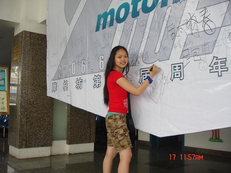 Ltr2rNk5.jpg